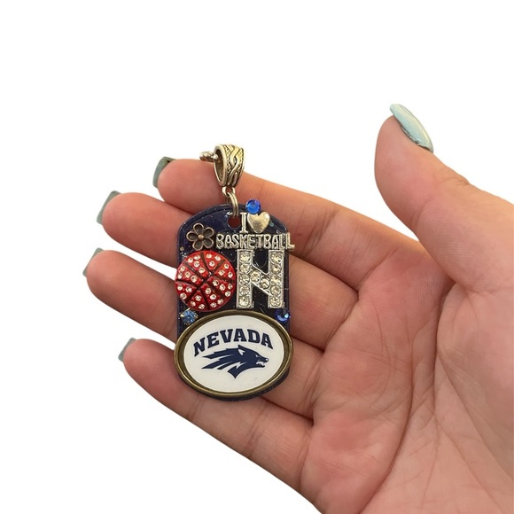 Nevada Wolf Pack Basketball Necklace - Picture 2 of 4